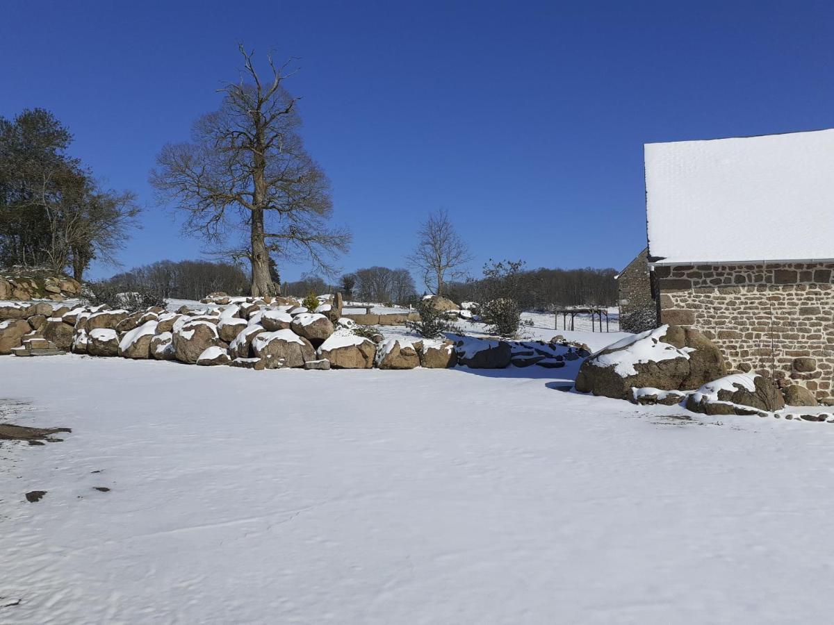 Les Rocailles Hotel La Foret-Auvray Exterior foto