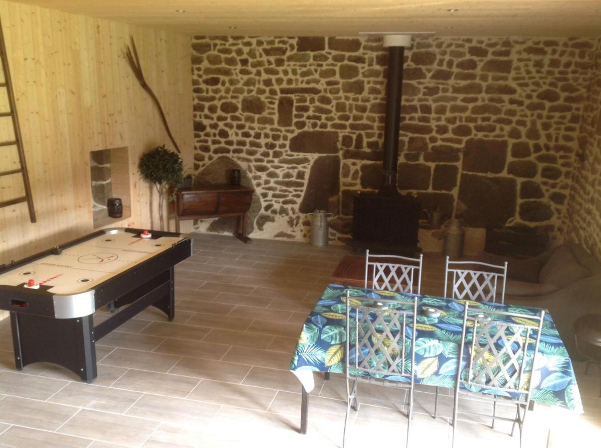 Les Rocailles Hotel La Foret-Auvray Exterior foto
